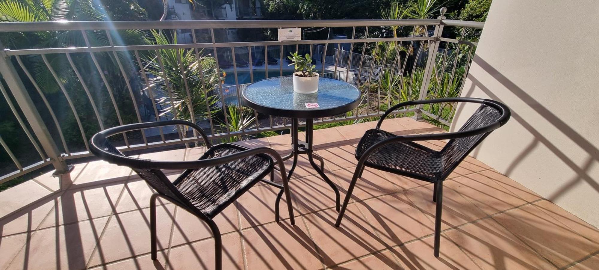 Noosa River Retreat Holiday Apartments Нусавиль Экстерьер фото
